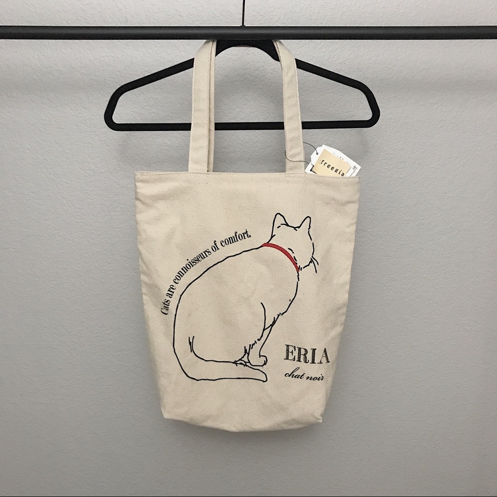 💎❗️NWT❗️😻Cute cat toe bag